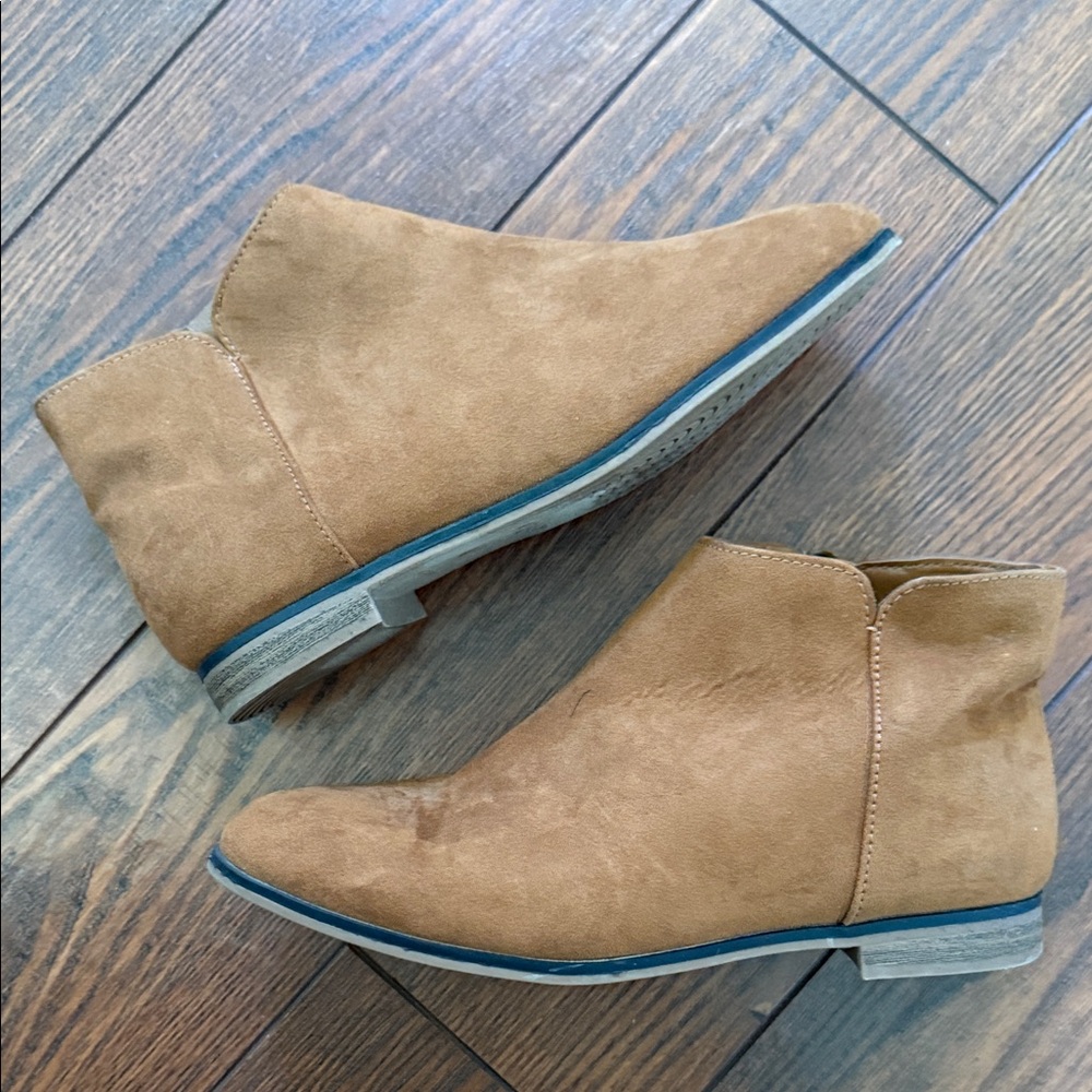 Cat & Jack Tan Kids Boots